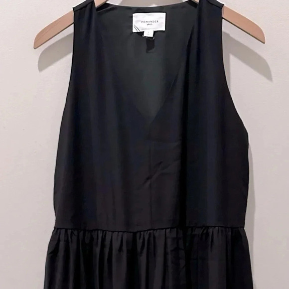 Tuckernuck Pomander Place Dylan Dress-NEW - Picture 7 of 13